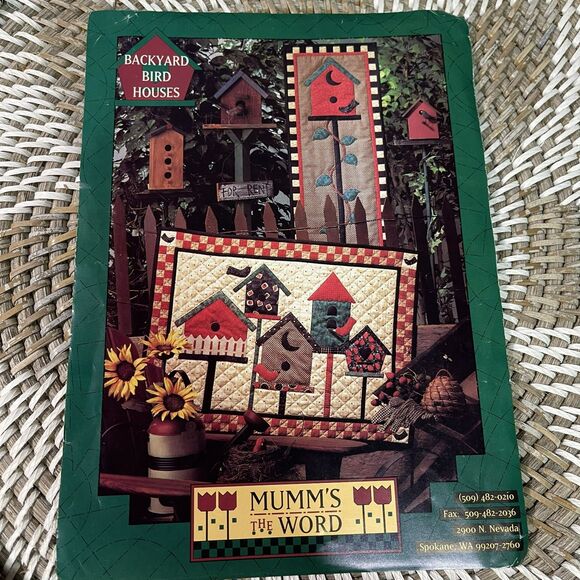 Debbie Mumm Backyard Bird Houses Quilt Pattern Booklet – 1990s Country Folk Art - Picture 1 of 6